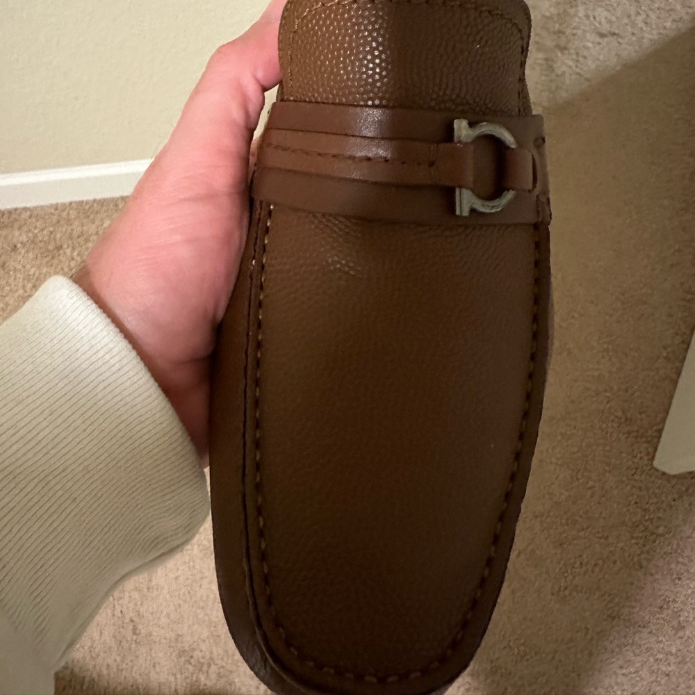 salvatore ferragamo driving loafers